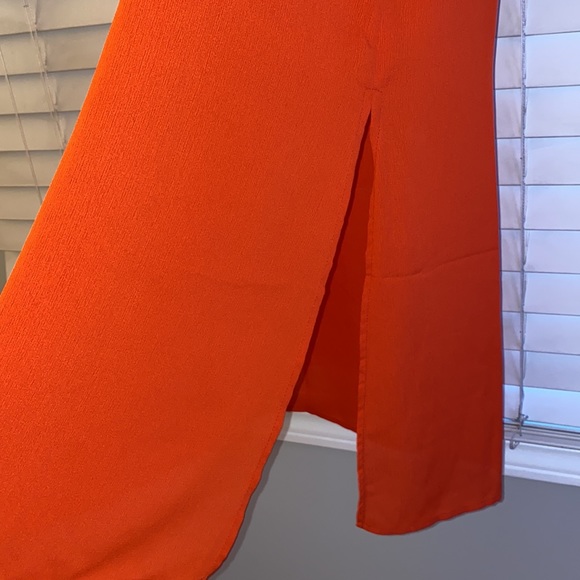 Lulu’s Red Midi Dress - Picture 4 of 5